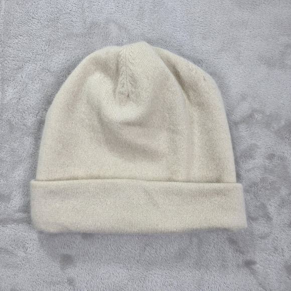 Demylee Accessories - DemyLee Beanie Hat Womens One Size White 100% Cashmere Knit Winter Slouchy